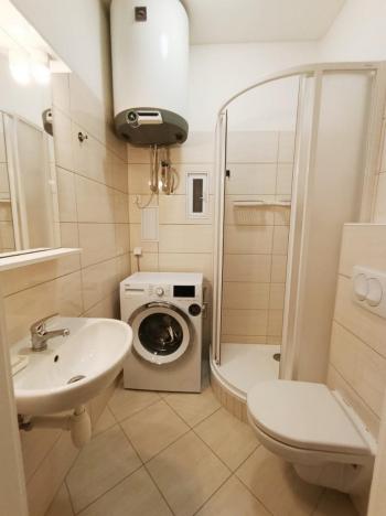 Prodej bytu 2+kk, Praha - Žižkov, Žerotínova, 40 m2