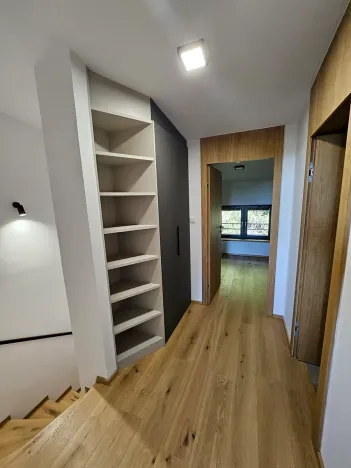 Prodej bytu 3+kk, Černý Důl, 77 m2