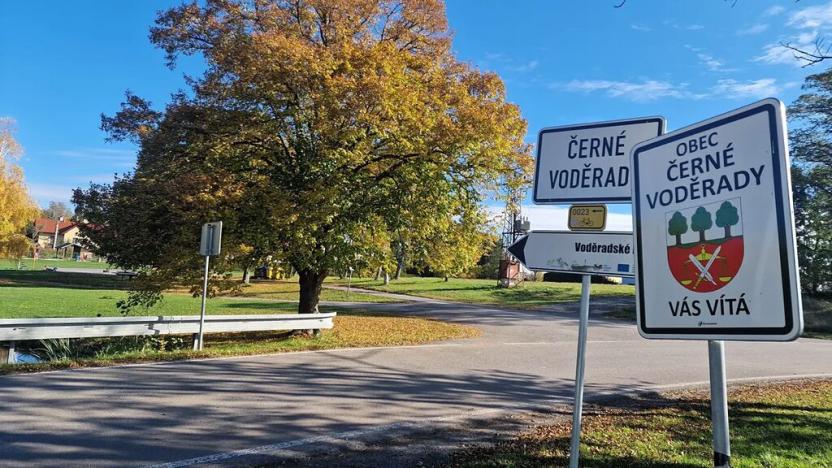 Prodej pozemku pro bydlení, Černé Voděrady, 1775 m2