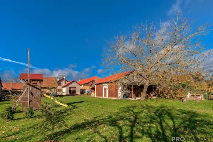 Prodej rodinného domu, Luka nad Jihlavou - Svatoslav, 200 m2