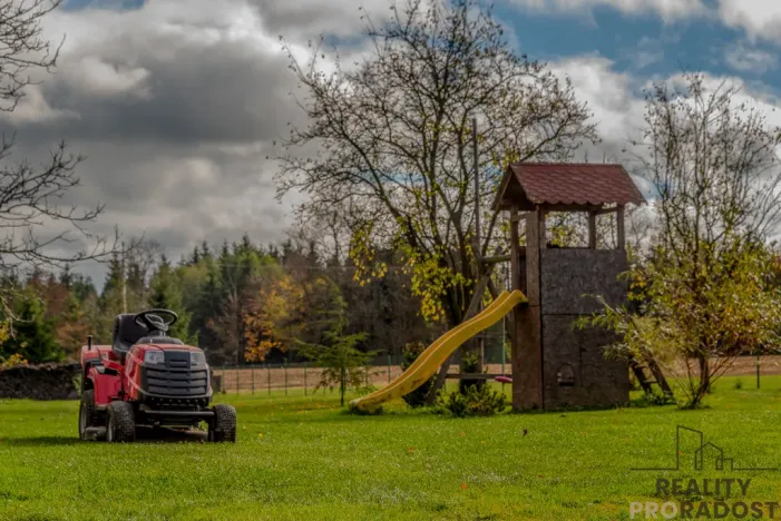 Prodej rodinného domu, Luka nad Jihlavou - Svatoslav, 200 m2