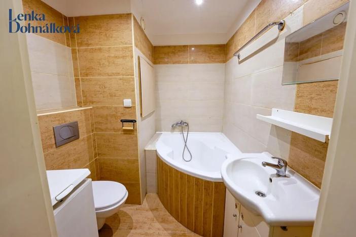 Pronájem bytu 2+1, Hodonín, Slunečná, 56 m2