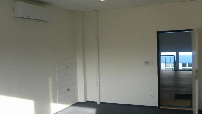 Pronájem kanceláře, Frýdek-Místek, 28. října, 1 m2