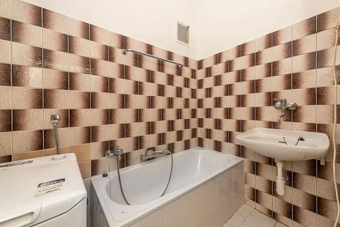 Pronájem bytu 1+1, Praha - Holešovice, Komunardů, 48 m2