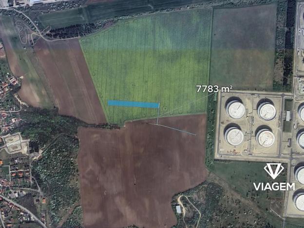 Prodej podílu pole, Uhy, 2331 m2