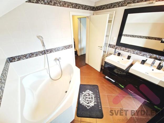 Prodej rodinného domu, Praha - Újezd nad Lesy, Lutínská, 184 m2