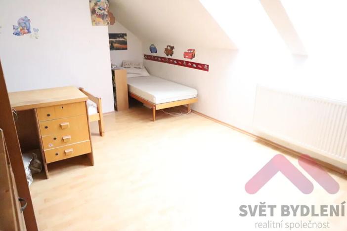 Pronájem bytu 3+kk, Brandýs nad Labem-Stará Boleslav, Masarykovo náměstí, 97 m2