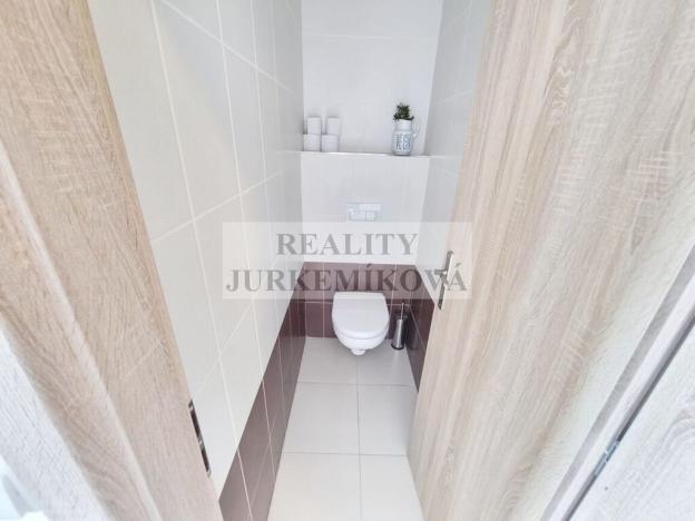 Prodej rodinného domu, Černá v Pošumaví, 200 m2