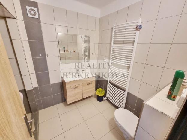 Prodej rodinného domu, Černá v Pošumaví, 200 m2