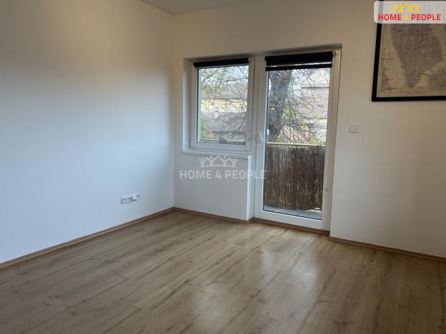 Pronájem bytu 2+kk, Kouřim, Mírové náměstí, 39 m2