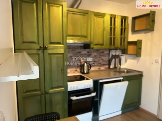 Pronájem bytu 2+kk, Kouřim, Mírové náměstí, 39 m2