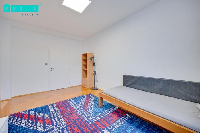 Pronájem bytu 3+1, Olomouc, Dolní náměstí, 100 m2