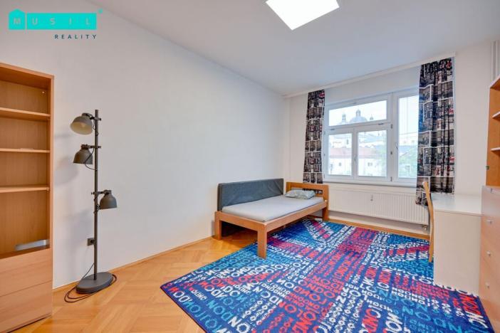 Pronájem bytu 3+1, Olomouc, Dolní náměstí, 100 m2