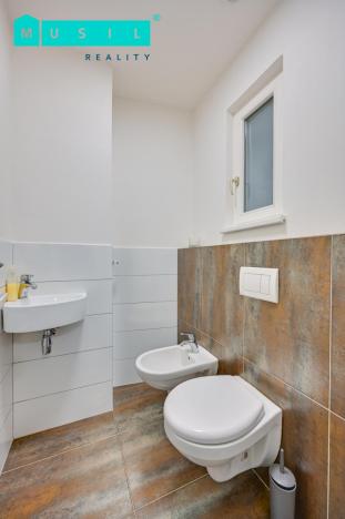 Pronájem bytu 3+1, Olomouc, Dolní náměstí, 100 m2