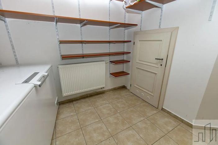 Prodej rodinného domu, Štoky, 170 m2