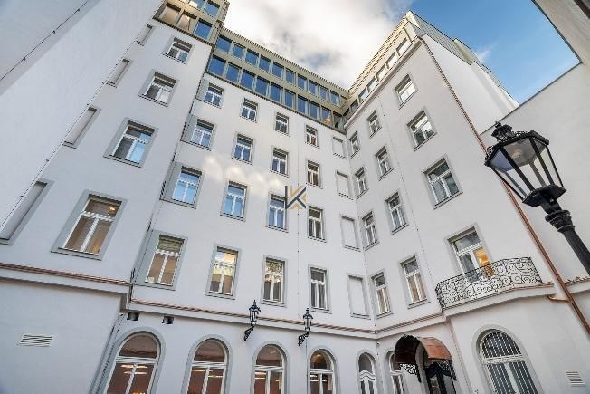 Pronájem kanceláře, Praha, Vodičkova, 383 m2
