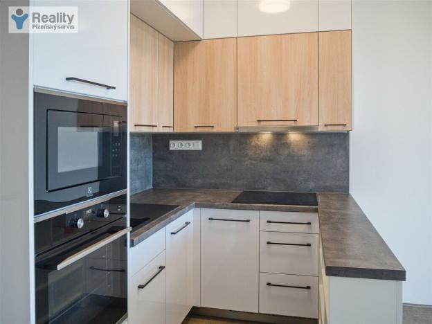 Prodej bytu 3+kk, Plzeň - Jižní Předměstí, Rybářská, 86 m2