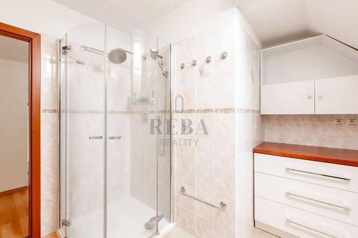 Prodej rodinného domu, Cheb, Tichá, 200 m2