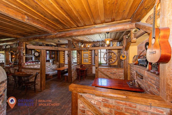 Prodej rodinného domu, Dolní Morava, 679 m2