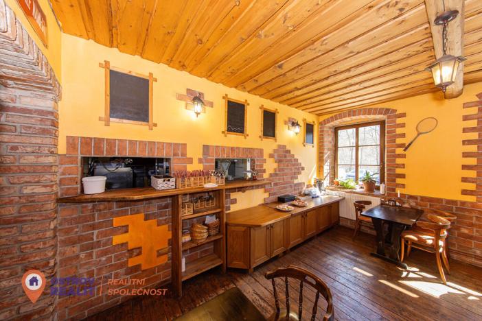 Prodej rodinného domu, Dolní Morava, 679 m2