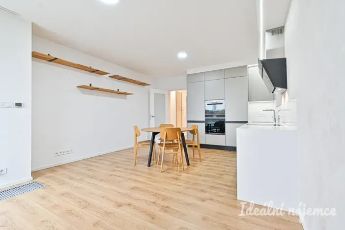 Pronájem bytu 2+kk, Brno - Ponava, Střední, 55 m2