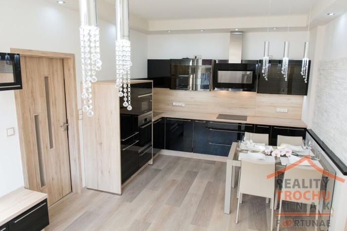 Pronájem bytu 2+kk, Hradec Králové, Mánesova, 62 m2