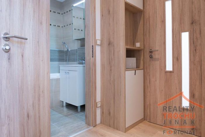 Pronájem bytu 2+kk, Hradec Králové, Mánesova, 62 m2