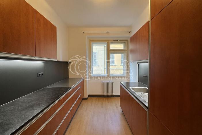 Pronájem bytu 3+1, Praha - Nové Město, Ke Karlovu, 90 m2