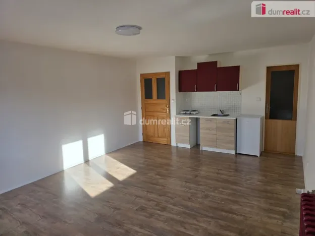 Pronájem bytu 1+kk, Frenštát pod Radhoštěm, Rožnovská, 30 m2