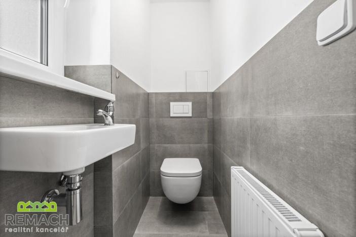 Pronájem bytu 2+1, Staré Město, Zerzavice, 61 m2