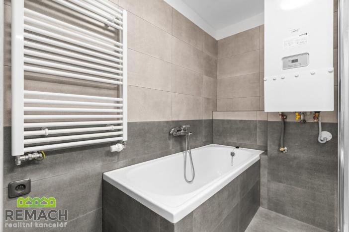 Pronájem bytu 2+1, Staré Město, Zerzavice, 61 m2