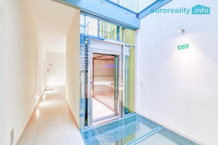 Pronájem bytu 2+kk, Mariánské Lázně, Masarykova, 80 m2