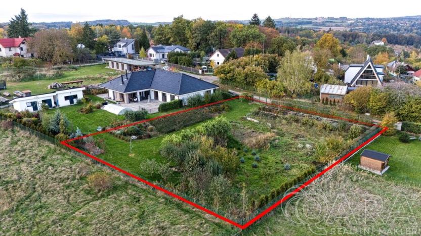 Prodej pozemku pro bydlení, Kamenice, 1421 m2