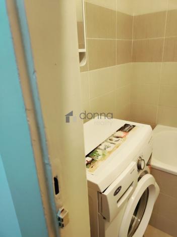 Pronájem bytu 1+kk, Praha, K louži, 35 m2