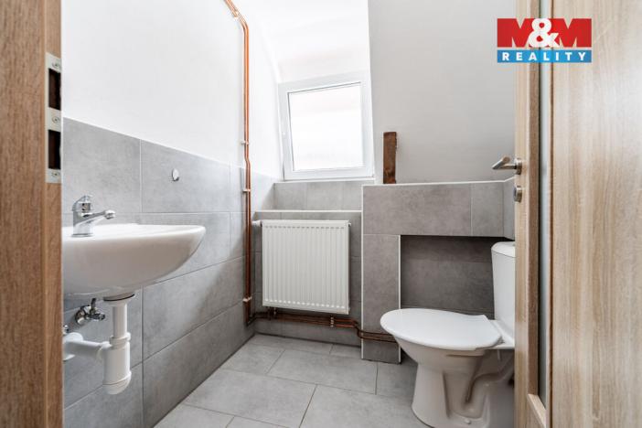 Prodej činžovního domu, Studená, nám. Sv. J. Nepomuckého, 229 m2