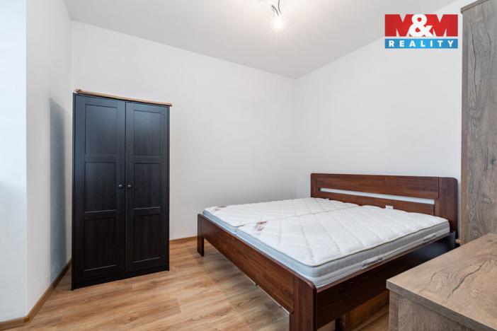 Prodej činžovního domu, Studená, nám. Sv. J. Nepomuckého, 229 m2