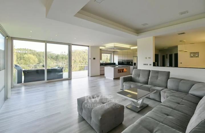 Prodej rodinného domu, Solenice, 190 m2