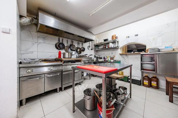 Prodej restaurace, Psáry, Pražská, 110 m2