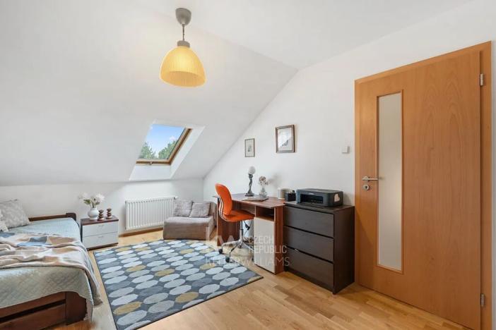 Prodej bytu 4+kk, Nehvizdy, Pražská, 107 m2