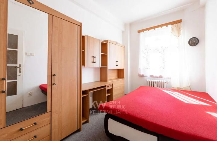 Pronájem bytu 4+kk, Praha - Smíchov, Stroupežnického, 80 m2