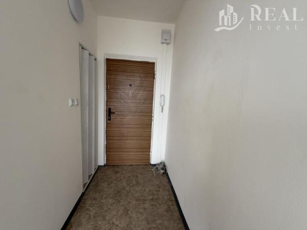 Pronájem bytu 1+1, Chomutov, Holešická, 35 m2