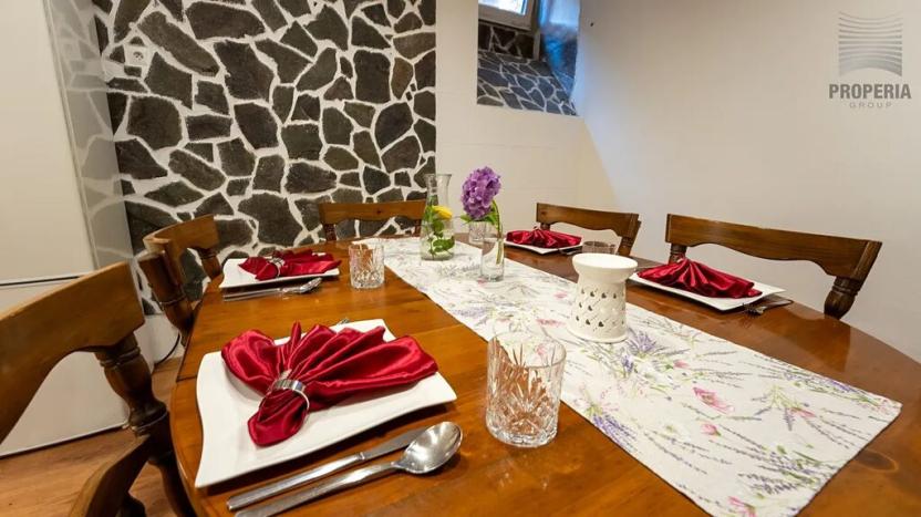 Prodej atypického bytu, Slavkov u Brna, Koláčkovo náměstí, 139 m2