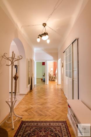 Pronájem bytu 3+1, Karlovy Vary, Krále Jiřího, 130 m2