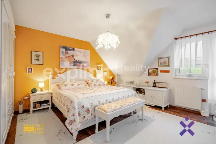 Prodej rodinného domu, Provodov, 234 m2