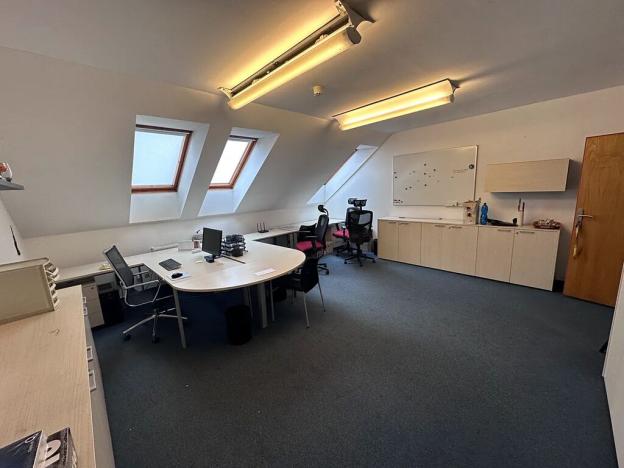 Pronájem kanceláře, Praha - Žižkov, Žerotínova, 31 m2