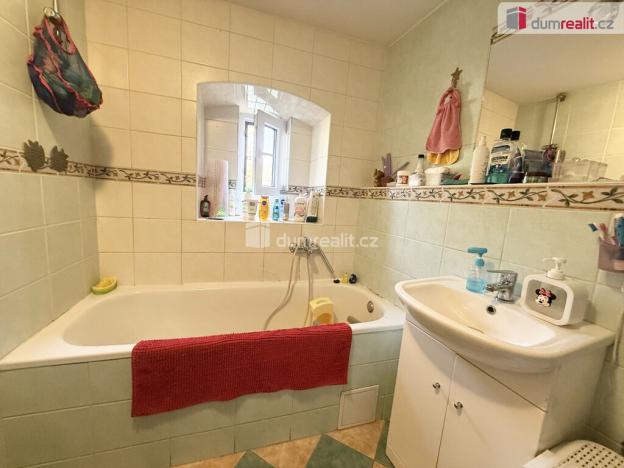 Pronájem rodinného domu, Jenčice, 108 m2