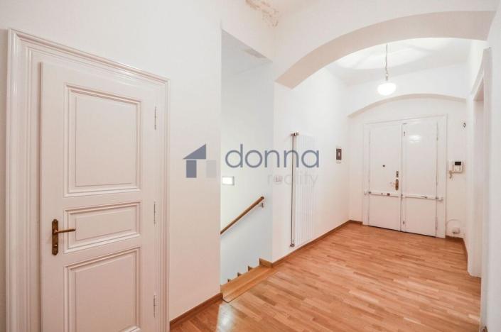 Pronájem bytu 3+kk, Praha, Mánesova, 118 m2