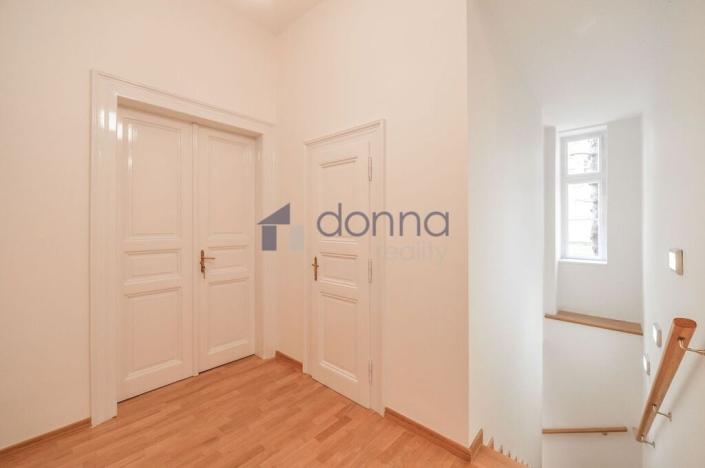 Pronájem bytu 3+kk, Praha, Mánesova, 118 m2