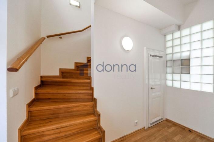 Pronájem bytu 3+kk, Praha, Mánesova, 118 m2