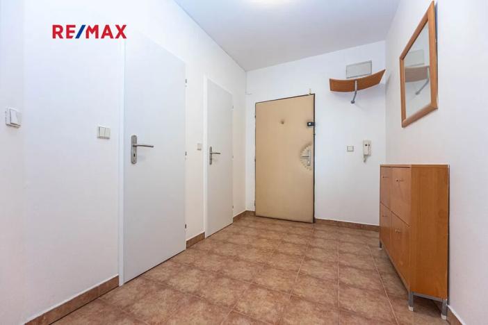 Pronájem bytu 2+kk, Praha - Kbely, Semilská, 69 m2